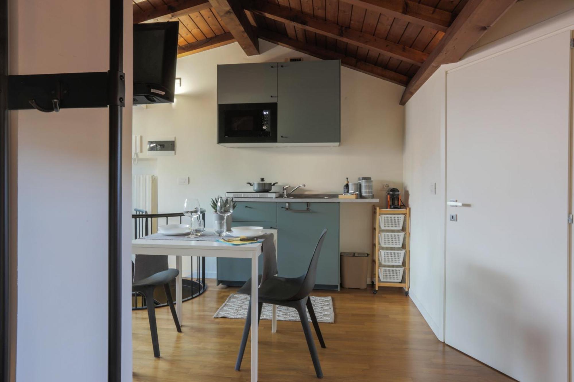 Fiera Milano-City Life Free Parking Villa Anglia' S Bridge Exterior photo